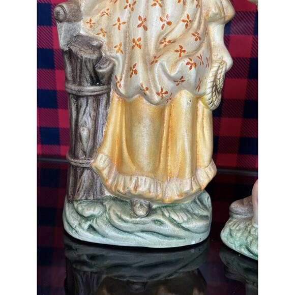 Set Of 2 Ceramic Figurines Old Man And Old Woman - Picture 5 of 11